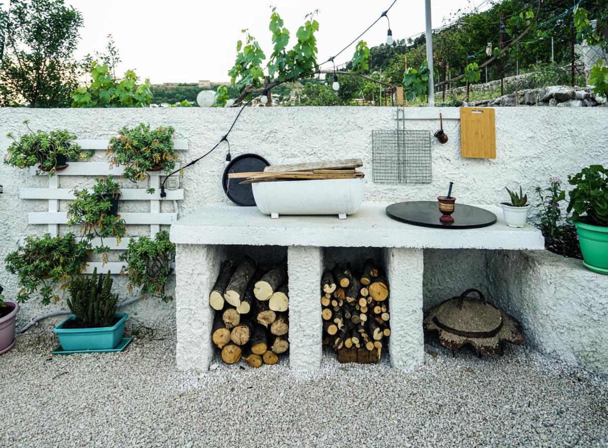 Patio Rooms Гірокастра Екстер'єр фото